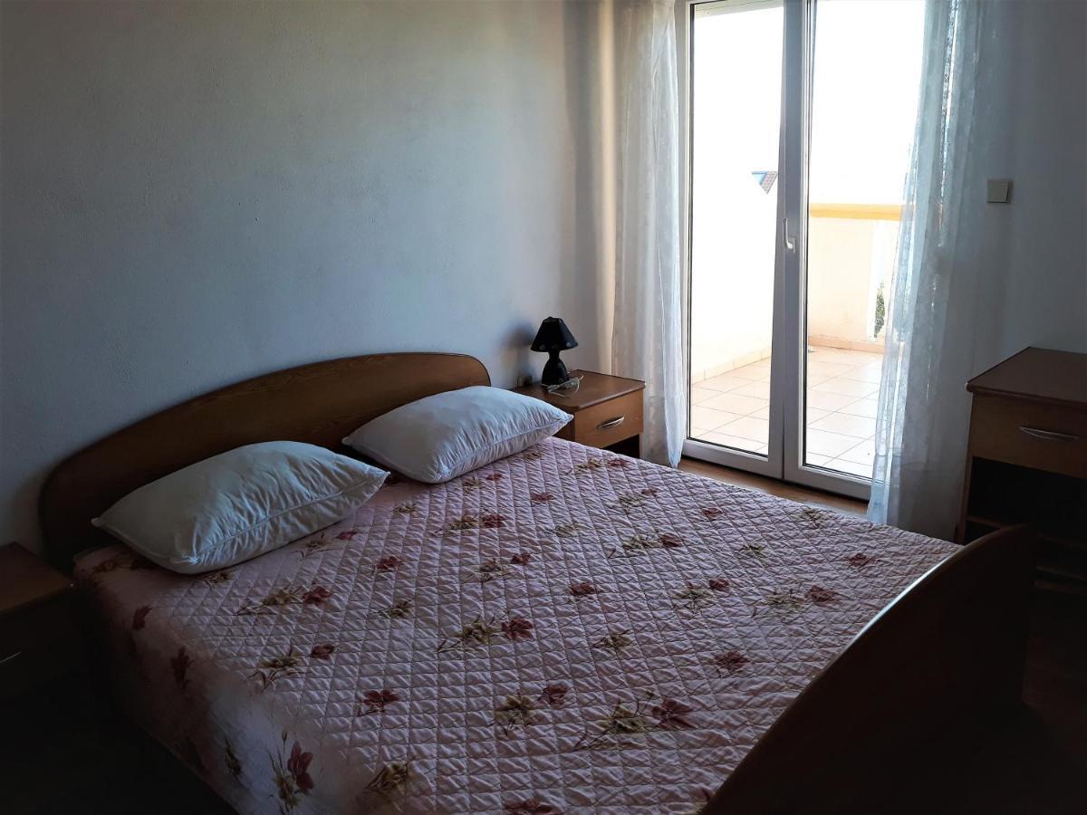 Dorica Dabo Apartment Novalja Exterior photo