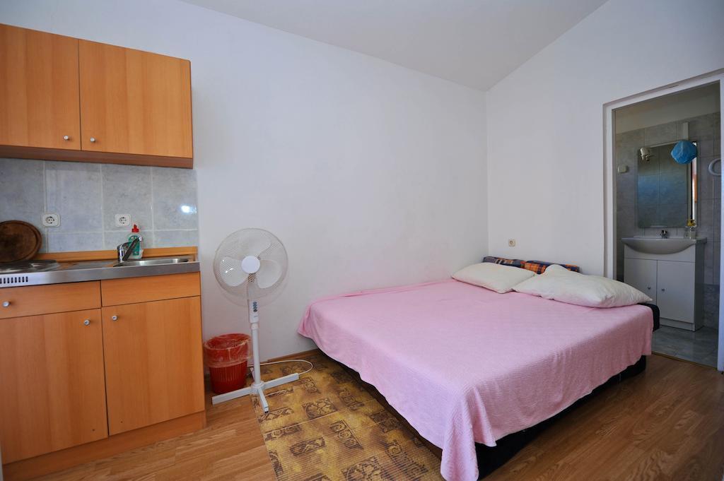 Dorica Dabo Apartment Novalja Room photo